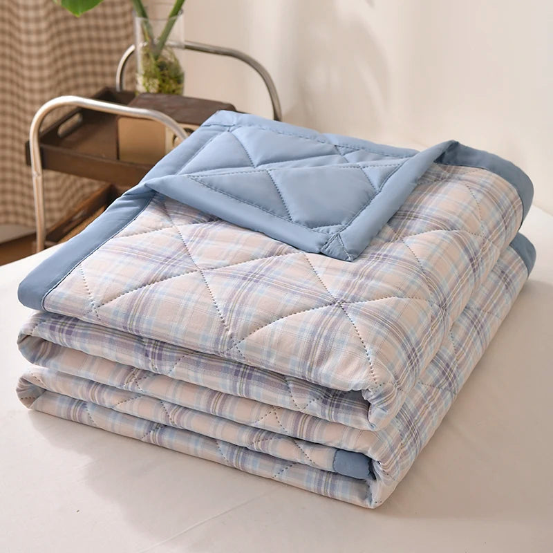 Checked Summer Quilt Blanket